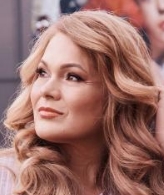 Юля Макогон